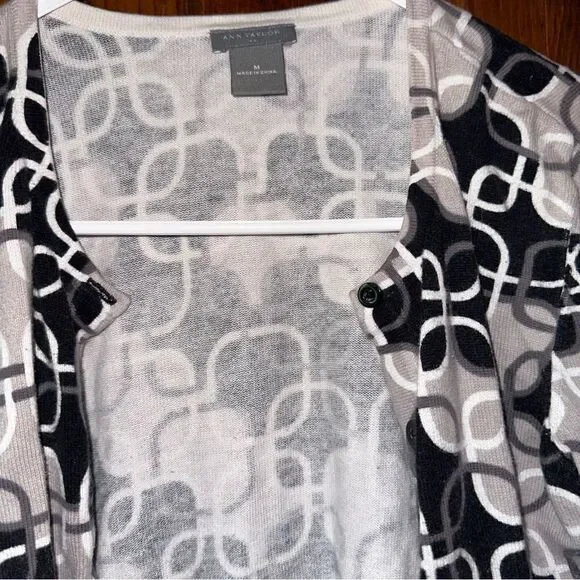 Ann Taylor Factory 3/4 Sleeve Cardigan Medium - Picture 2 of 4